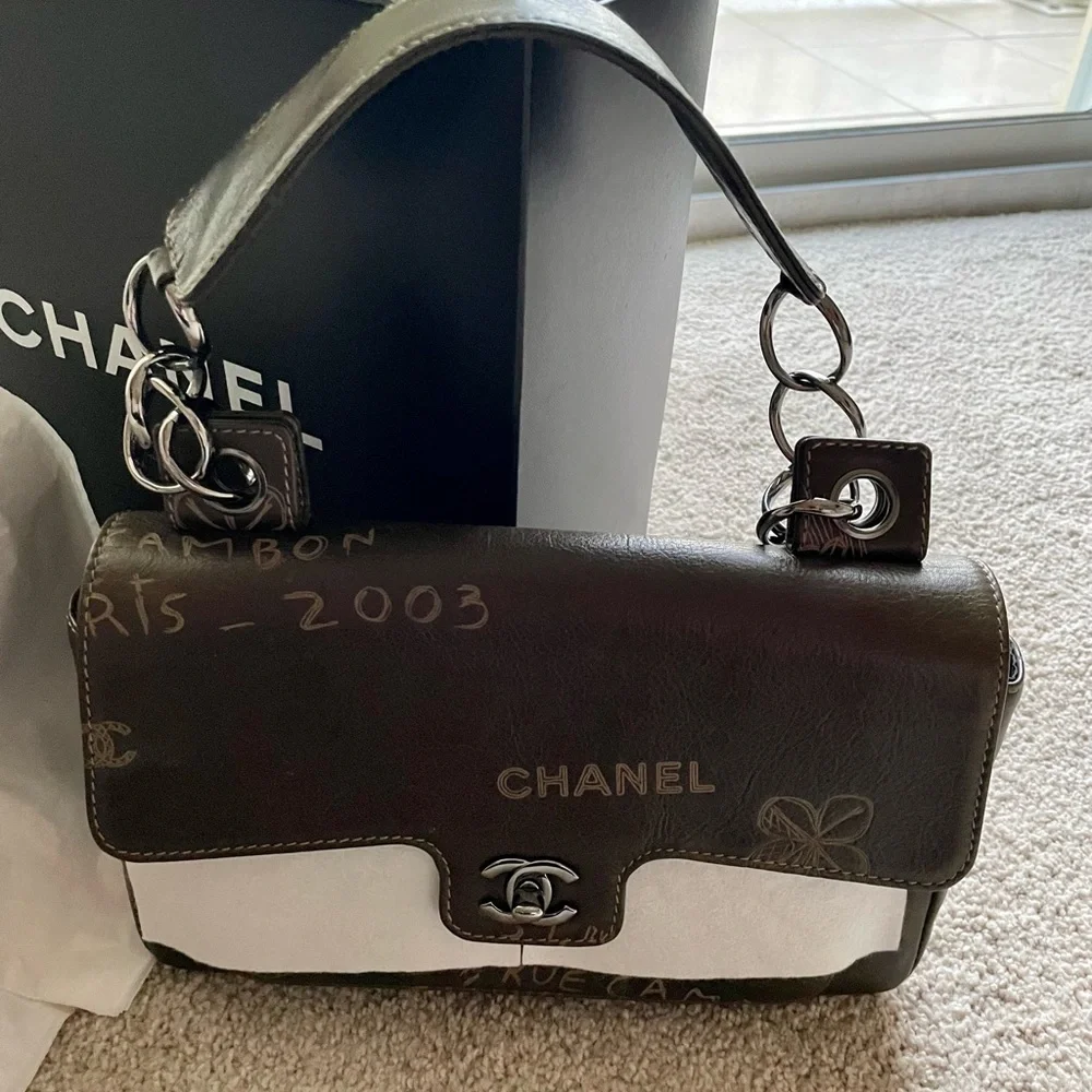 Chanel Mademoiselle Graffiti Flap coco handbag - Picture 12 of 14